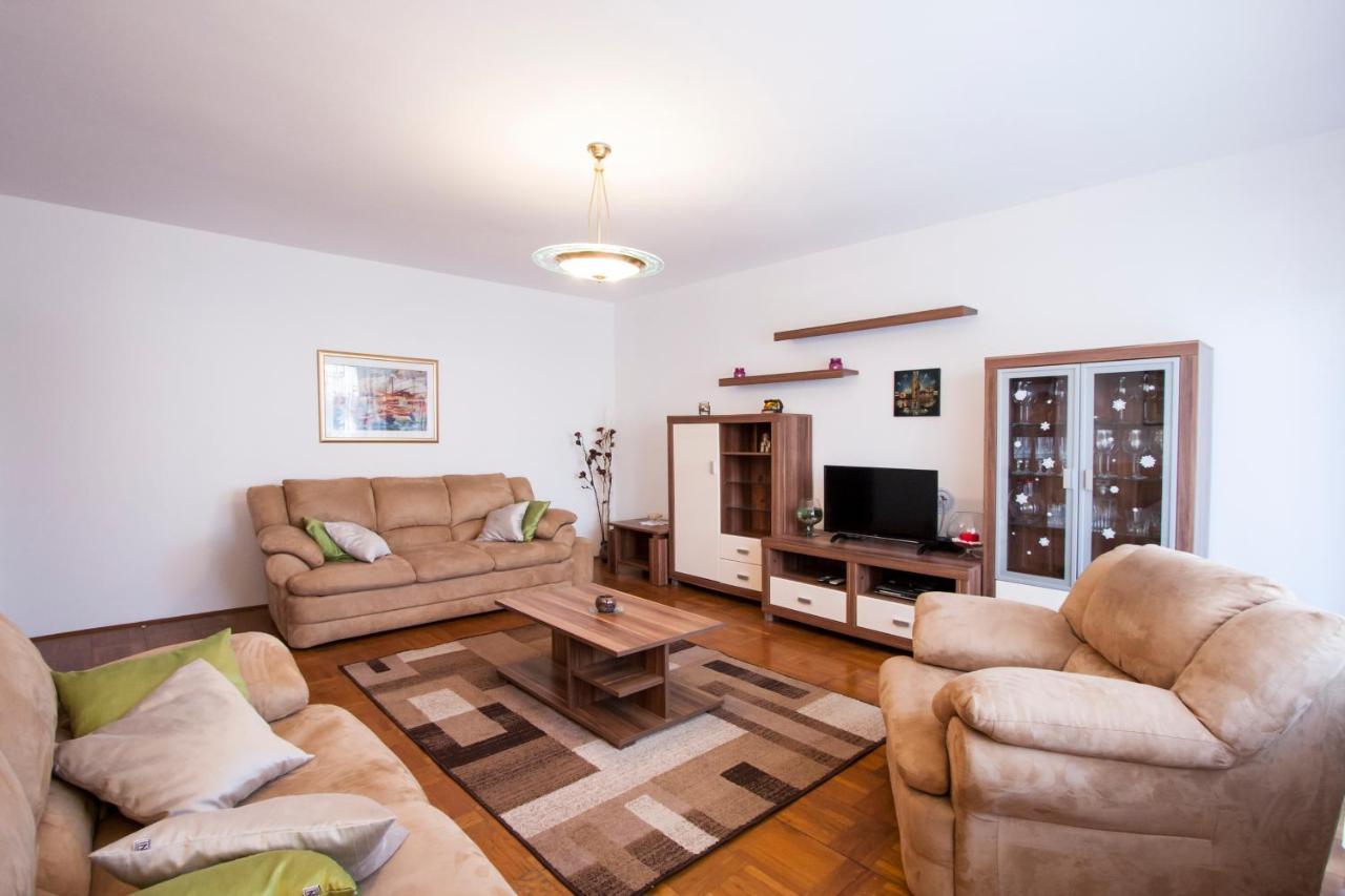 Apartment Nola By Rent Istria Poreč Eksteriør bilde