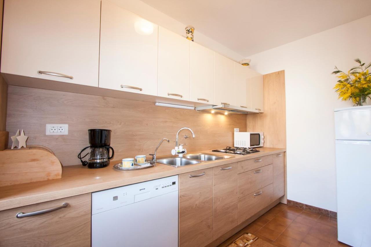 Apartment Nola By Rent Istria Poreč Eksteriør bilde